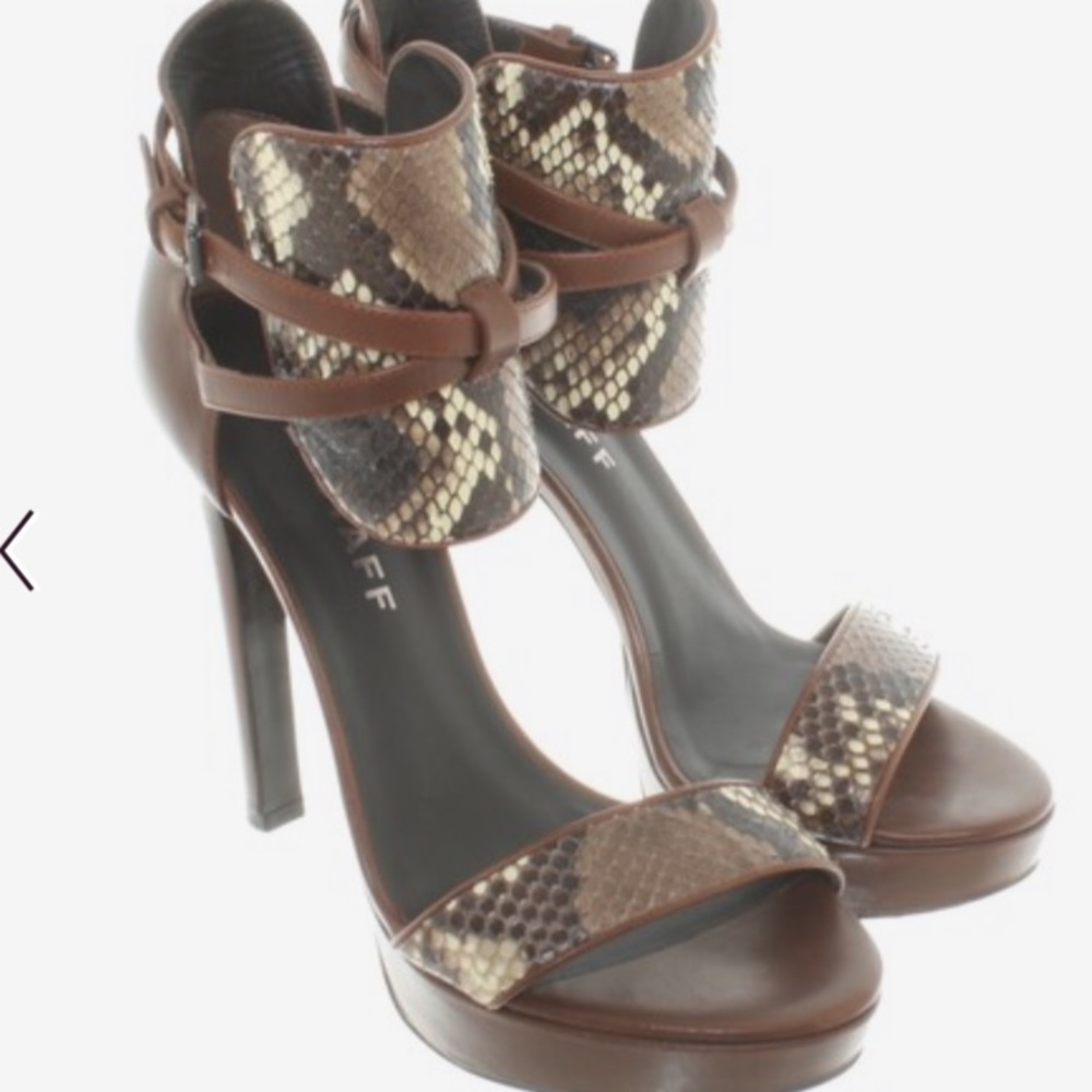 Belstaff Brown snake skin stiletto brand nwot